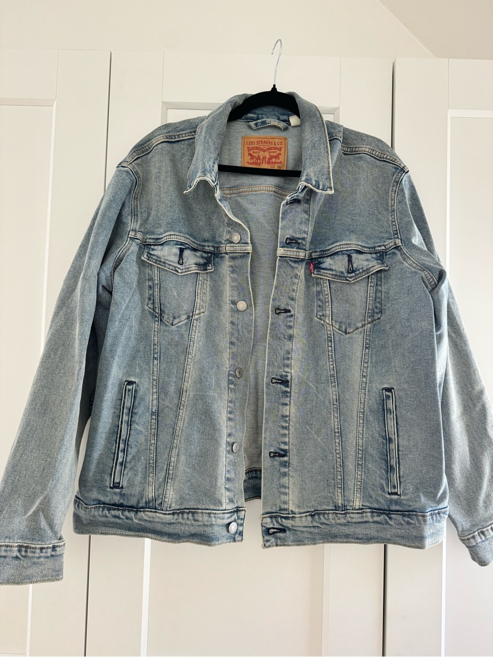 Levi's Light Wash Blue Denim Trucker Jacket
